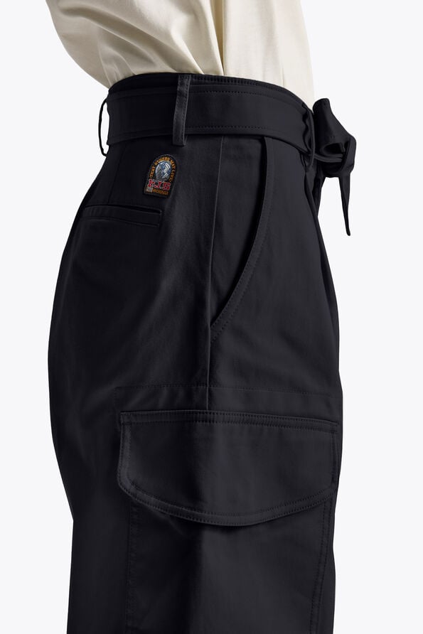 Parajumpers JESSI - LONG PANTS BLACK 26WMPWPAHI33P710541