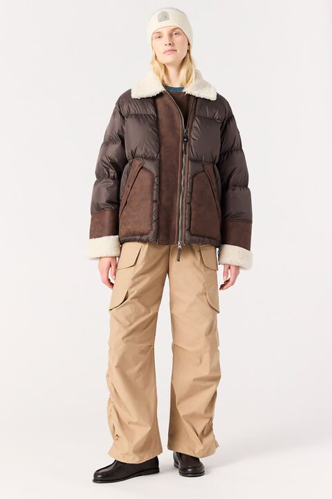 Parajumpers CHYNA - SHORT PUFFER EARTH BROWN 25WMPWJKHN31P690109