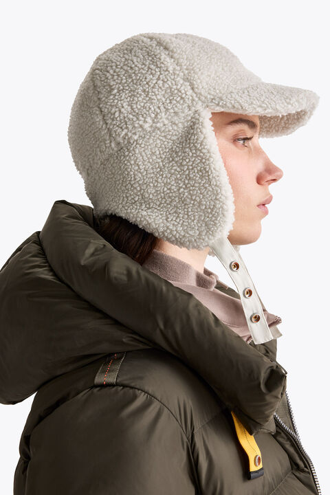 Parajumpers VEVEY - CURLY FLEECE JOCKEY HAT BLACK 26WMPAHAHA41PAN0541