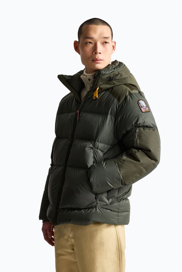 Parajumpers TYRIK - HOODED JACKET BLACK 26WMPMPUEN02P060541