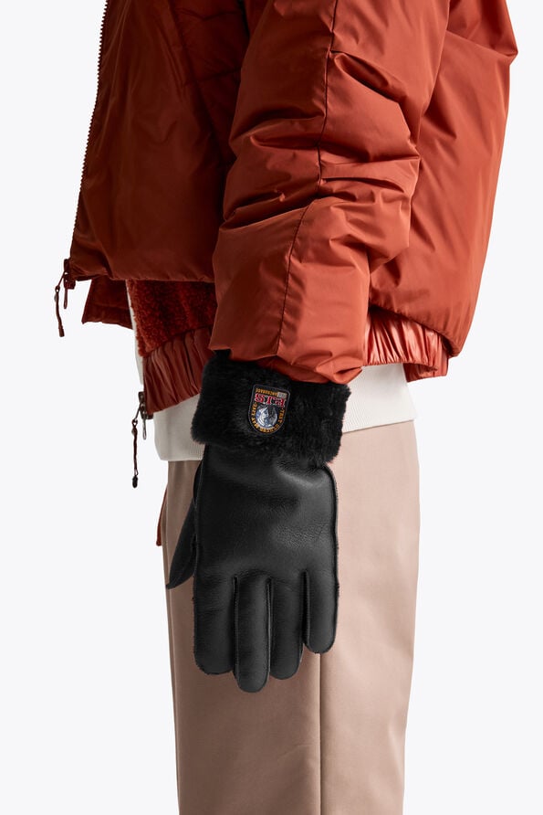 Parajumpers GINDAL - SHEARLING GLOVES BLACK 26WMPAGLGL13PAO0541