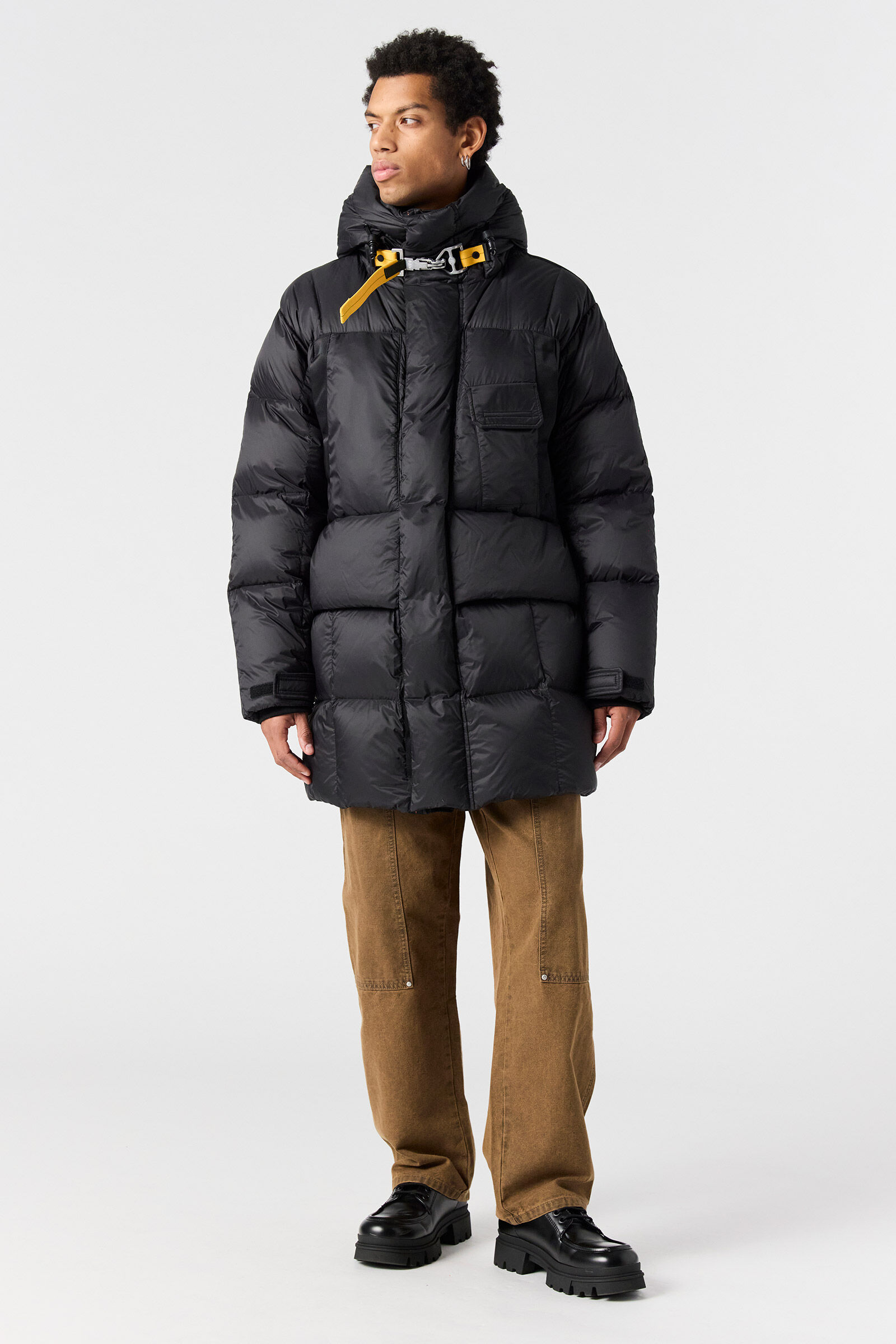 MONCLER 黒 フード付きダウンジャケット 公式通販 フード付きダウン 
