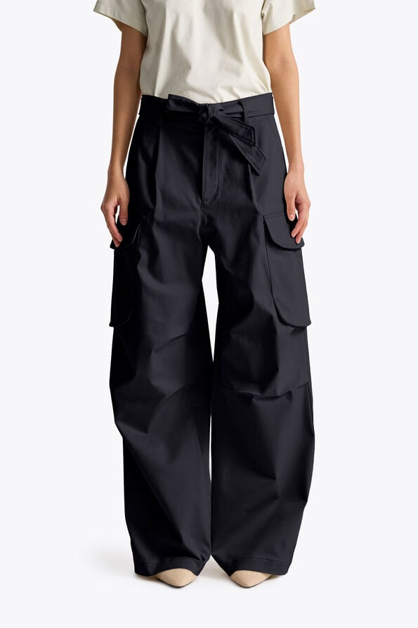 Parajumpers JESSI - LONG PANTS BLACK 26WMPWPAHI33P710541