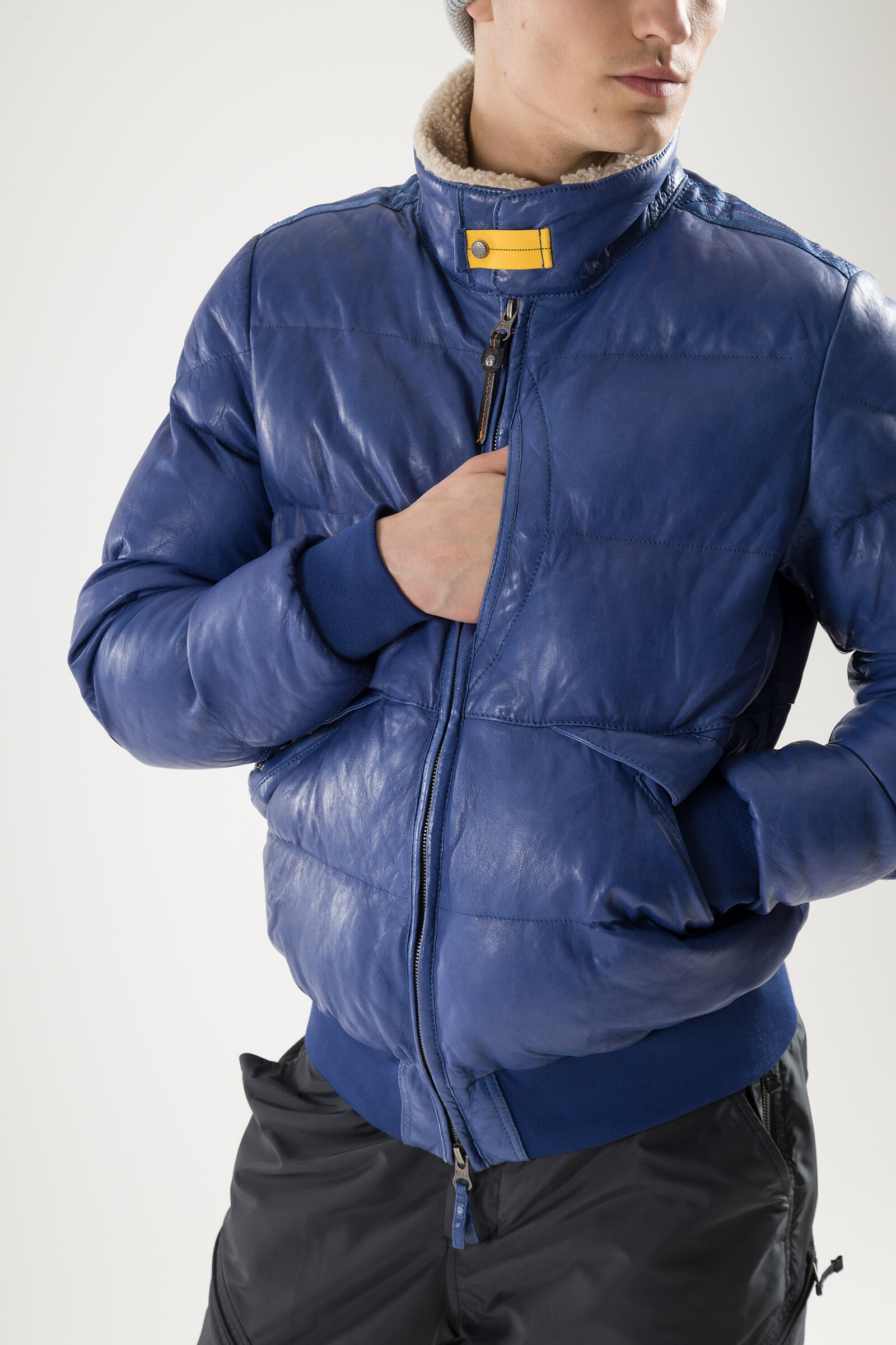 ALF LEATHER Leather in DAZZLING BLUE 