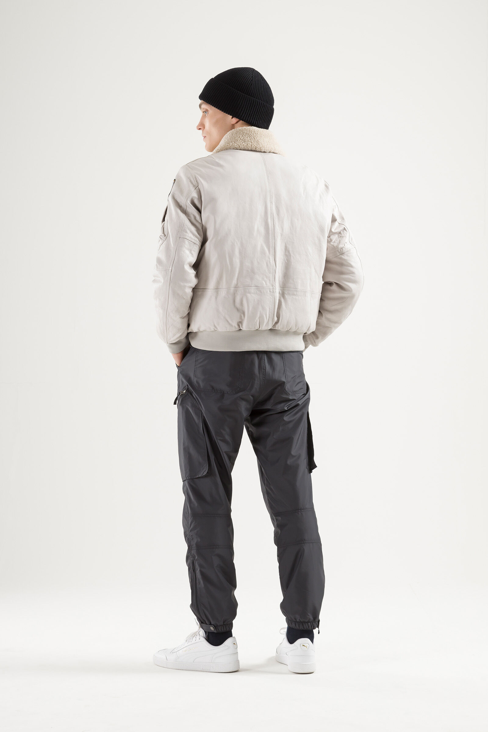 JOSH LEATHER Leather in LUNAR ROCK for 