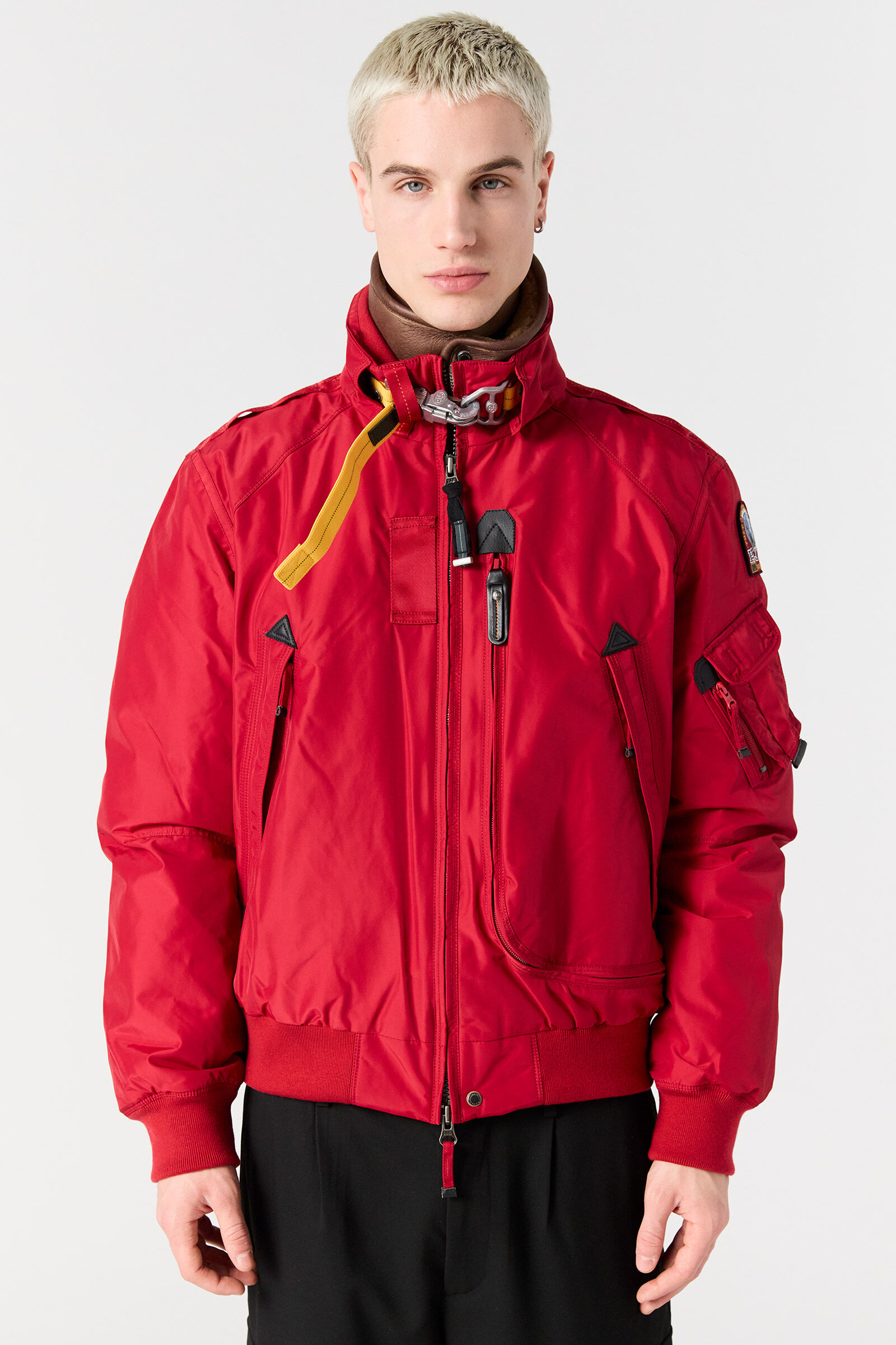 25WMPMJKMA26P01_0527_11.jpg?sw