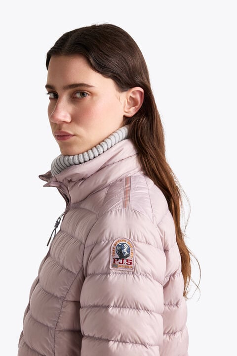Parajumpers EMILIA - SHORT DOWN JACKET BLACK 26WMPWPUSL30P610541
