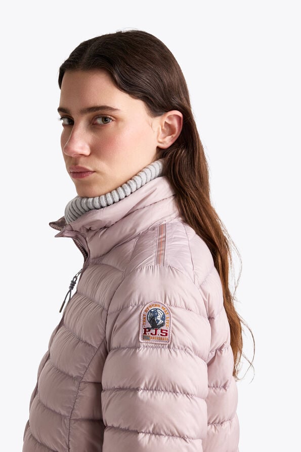 Parajumpers EMILIA - SHORT DOWN JACKET BLACK 26WMPWPUSL30P610541