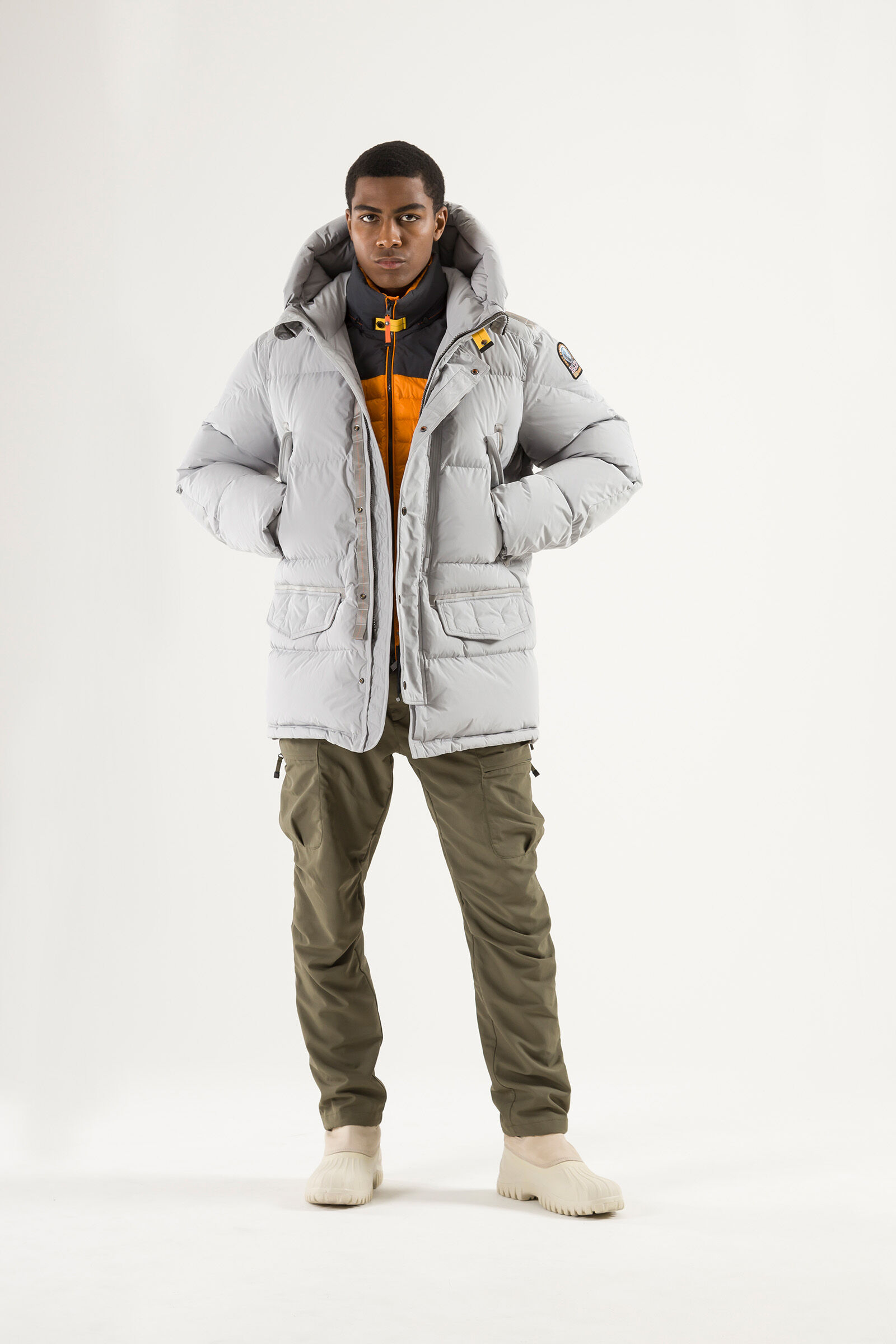 HARRASEEKET Puffers in BLACK for Men 