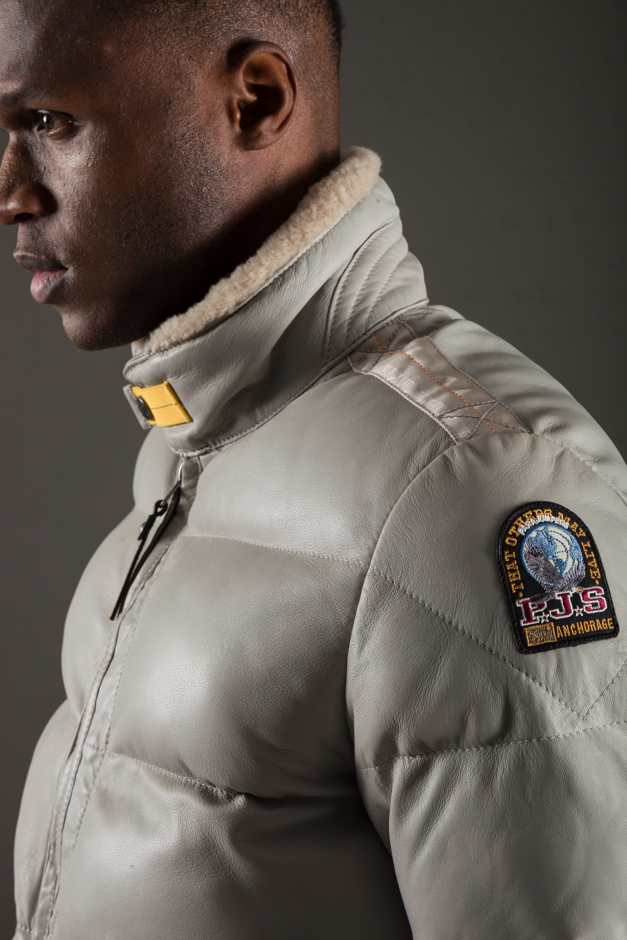 parajumpers leather parka